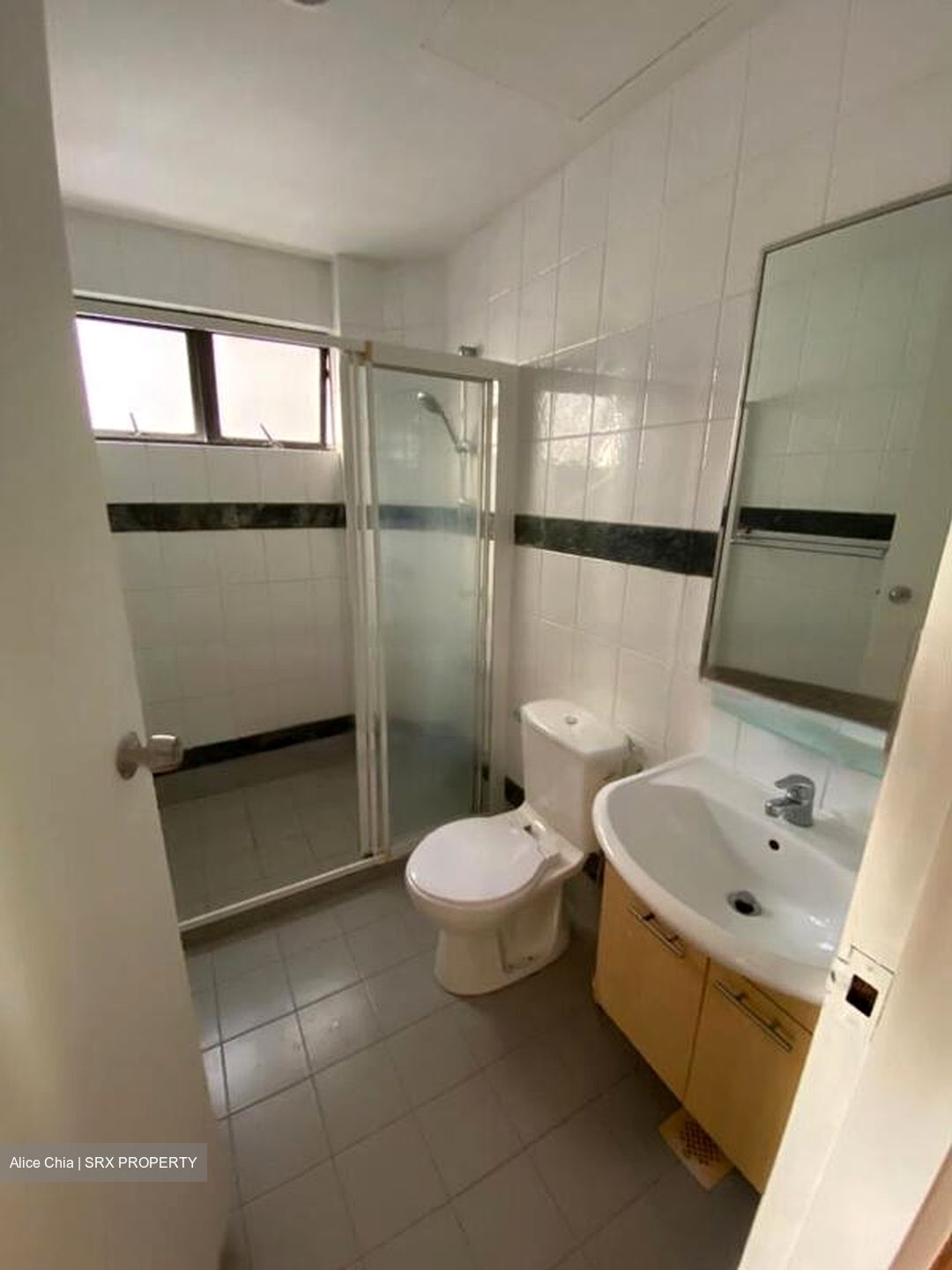 Bayshore Park (D16), Condominium #448340201